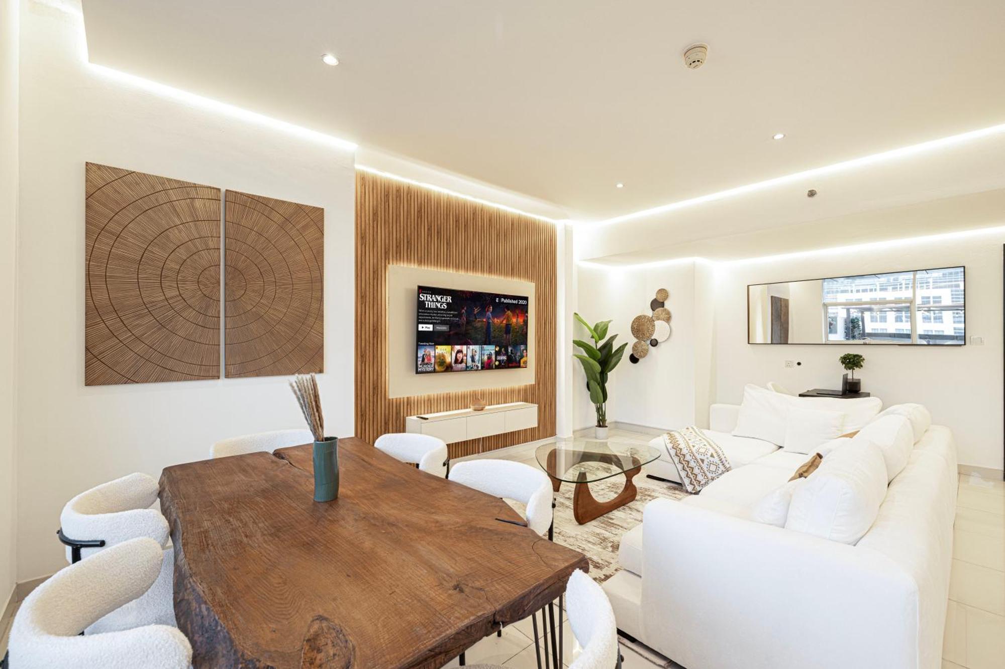 Next'House - Downtown Views Host Ostello Dubai Esterno foto